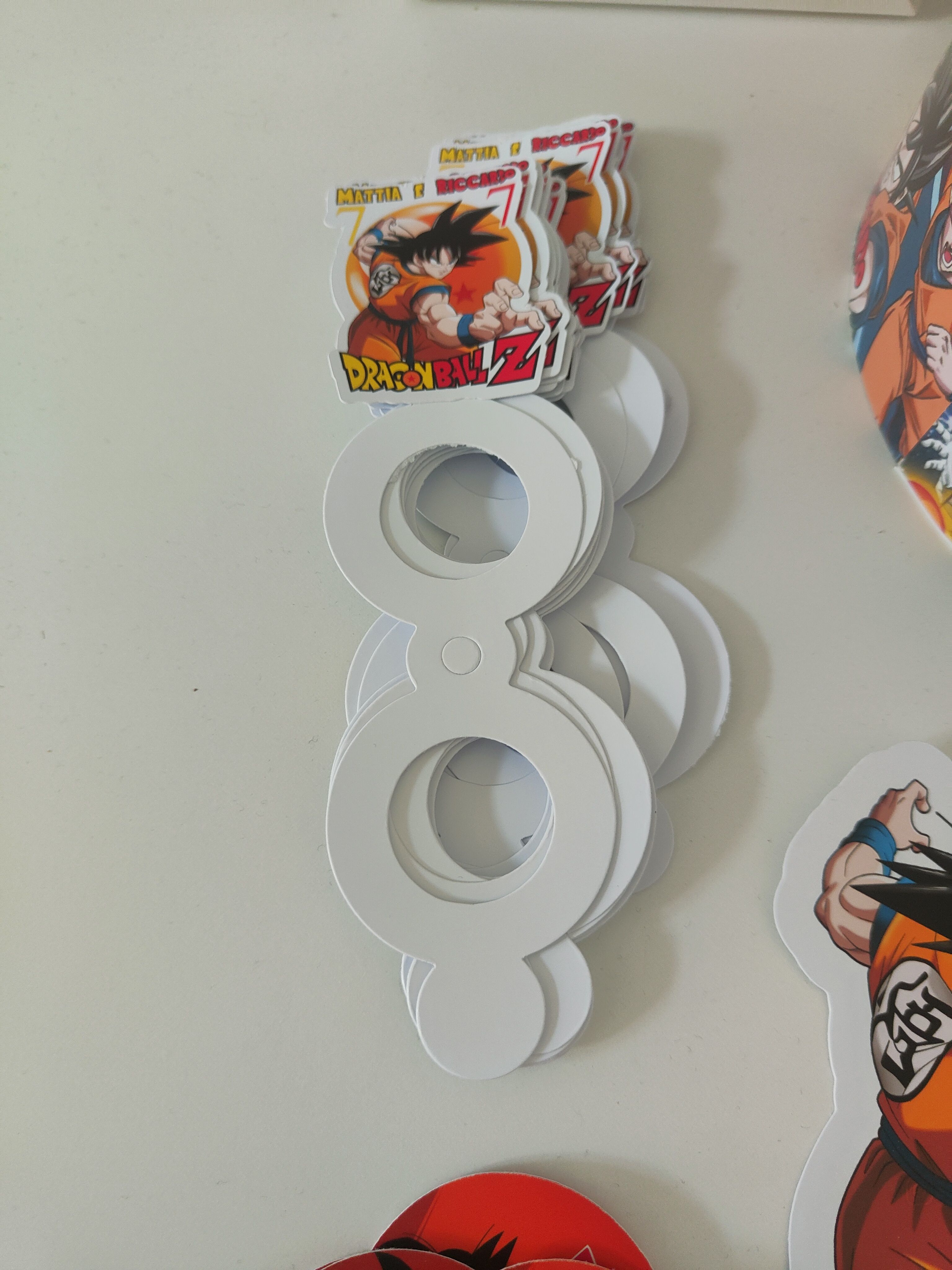 Torta finta base polistirolo lecca lecca chupa chups Dragon ball