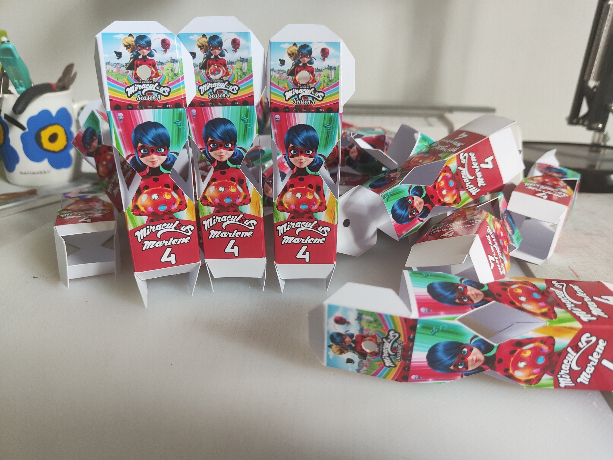 Scatoline chupa chups ladybug e chatnoir personalizzata con nome