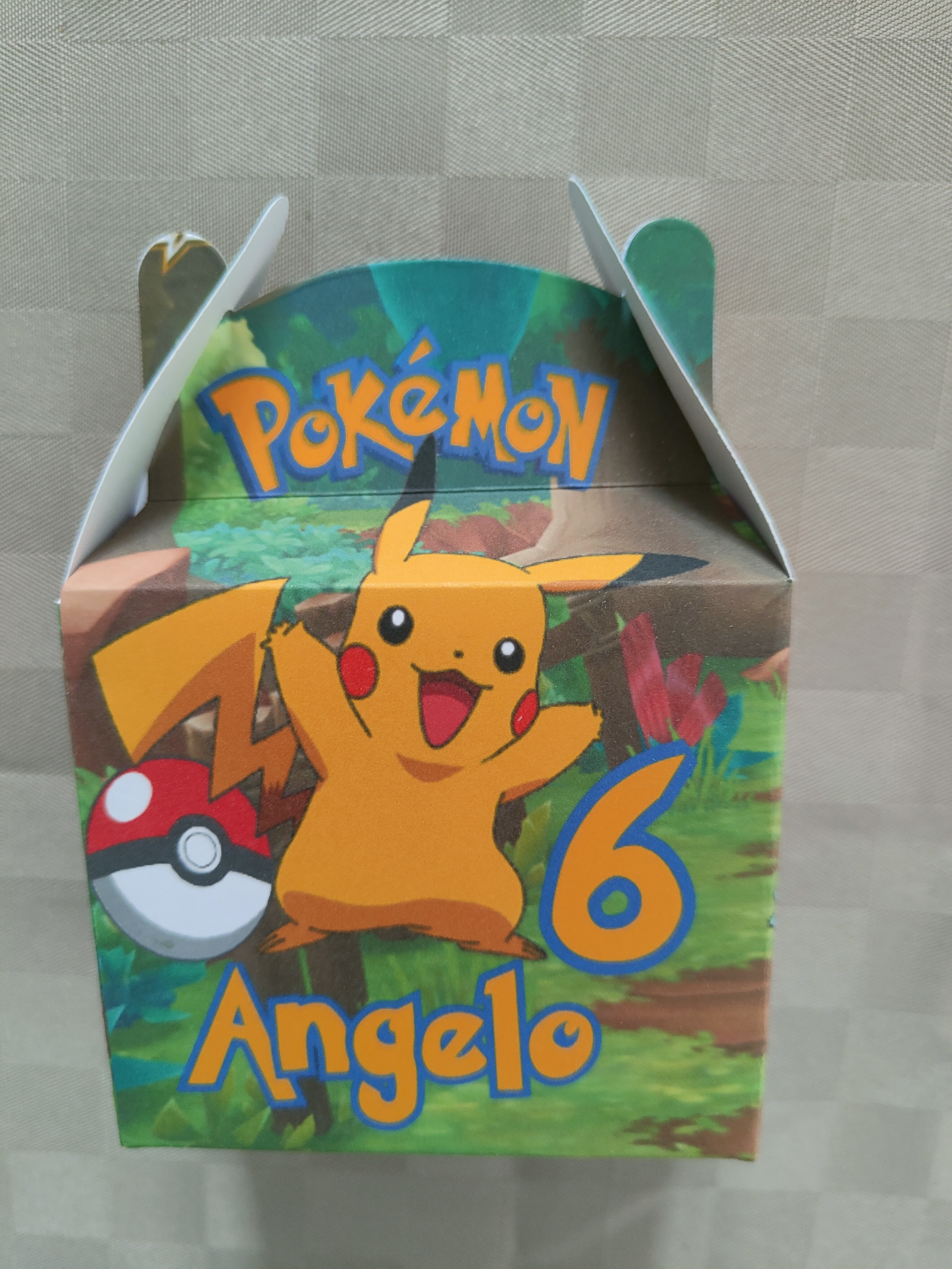scatolina personalizzabile porta confetti bomboniera festa pokemon