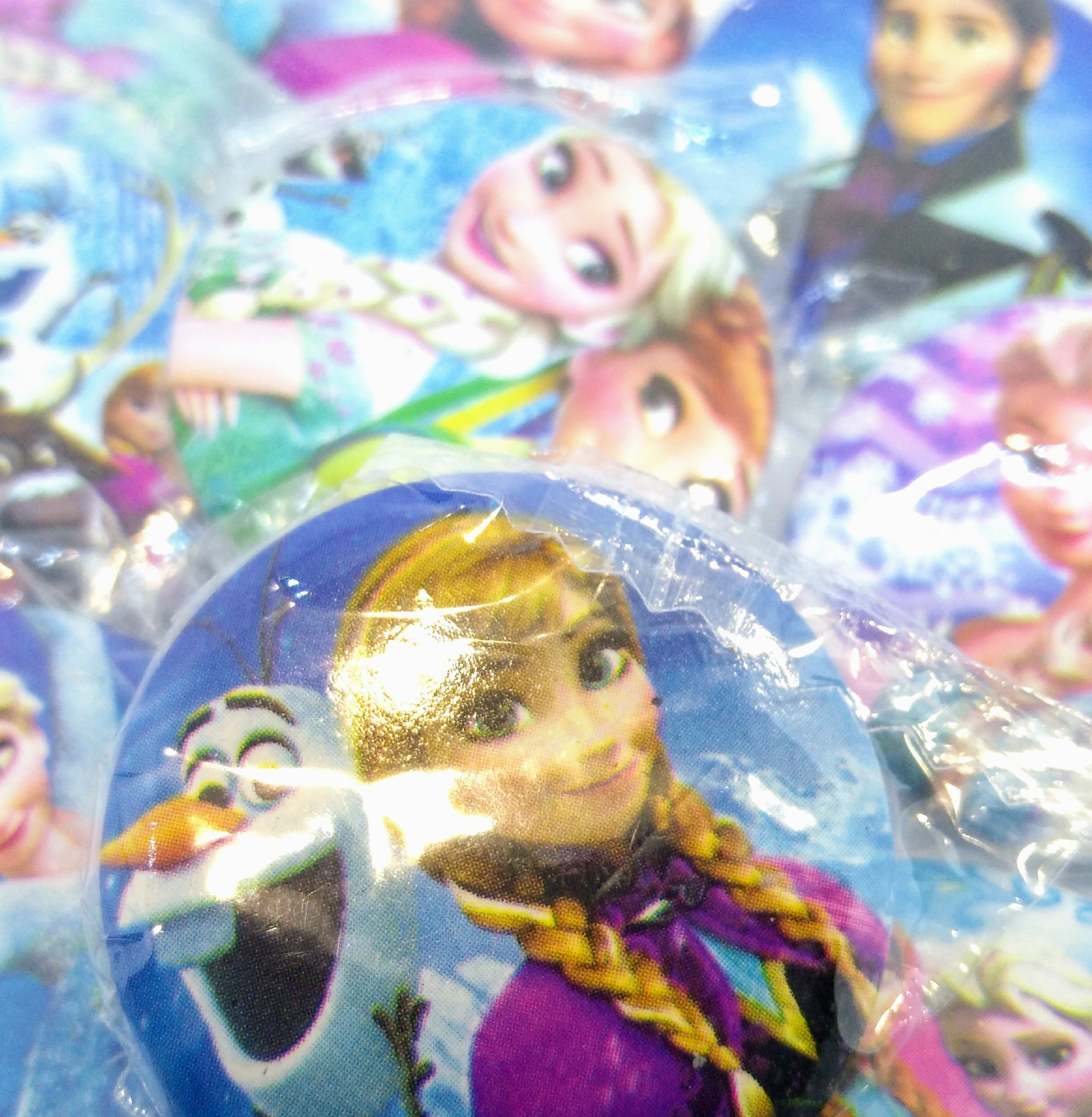 magneti personalizzabili regalini fine festa compleanno bambini anna elsa frozen