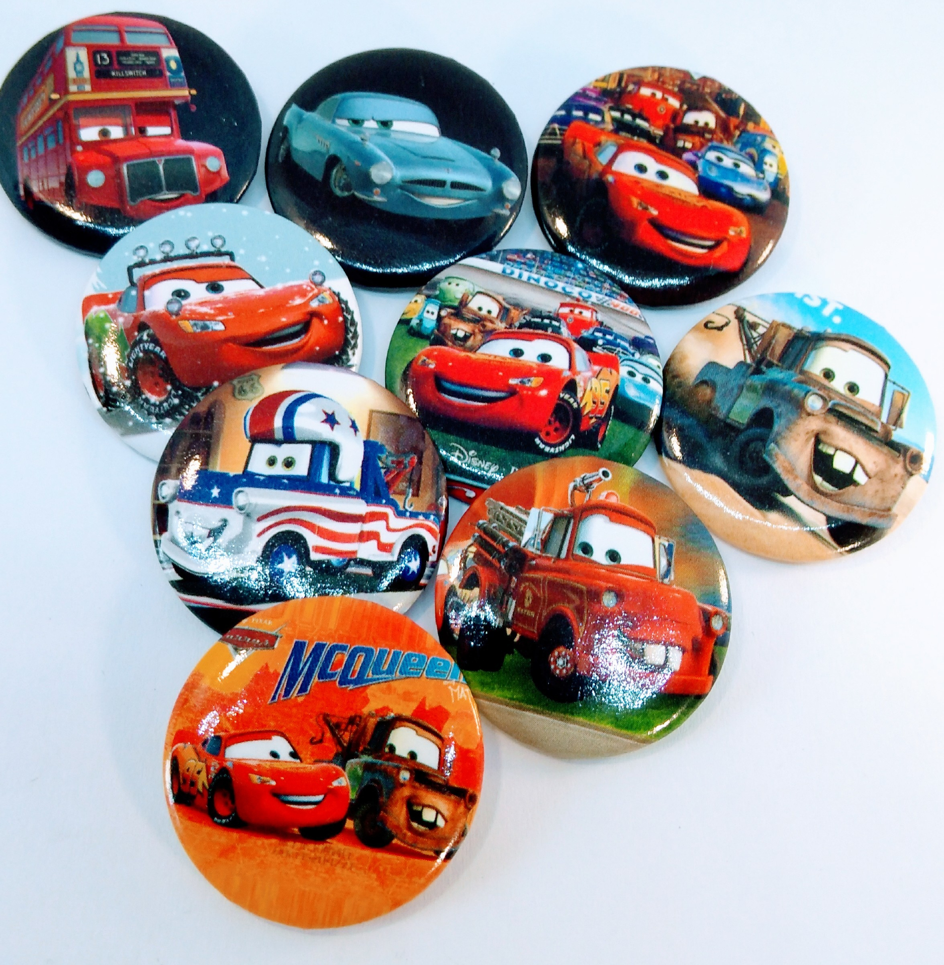 magneti personalizzabili regalini fine festa compleanno bambini cars