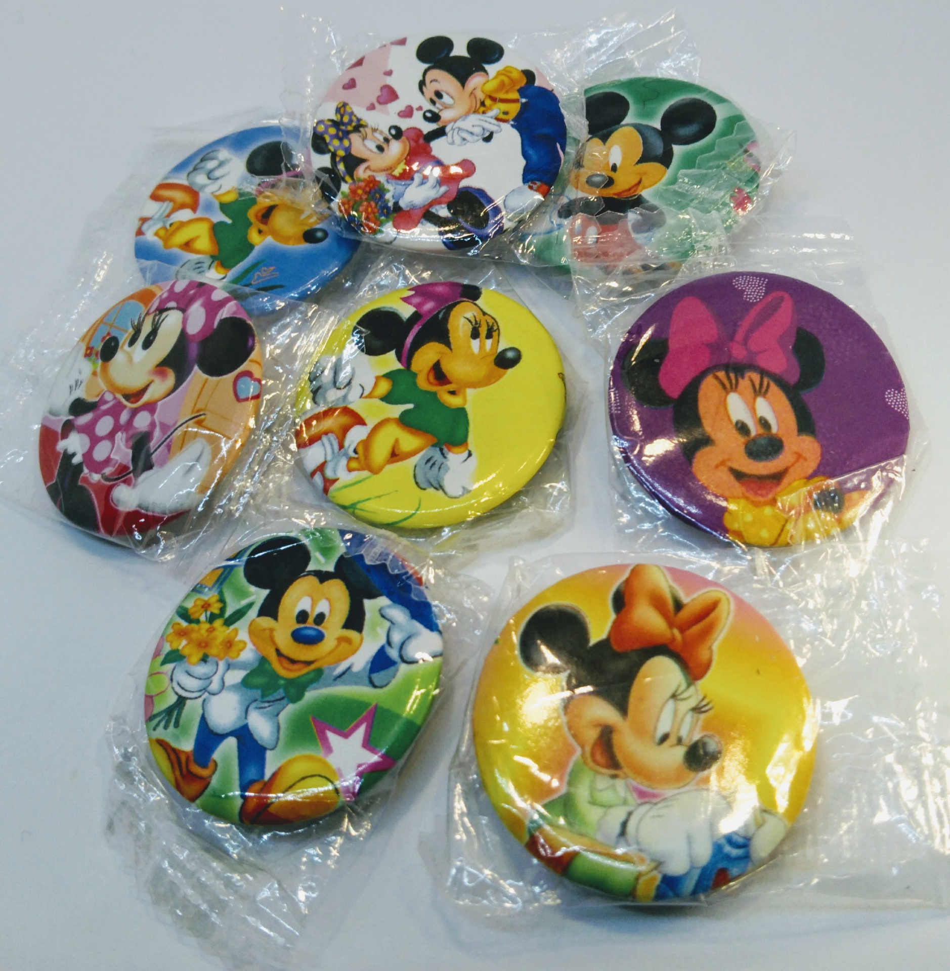 spille personalizzabili regalini fine festa compleanno bambini minnie e topolino