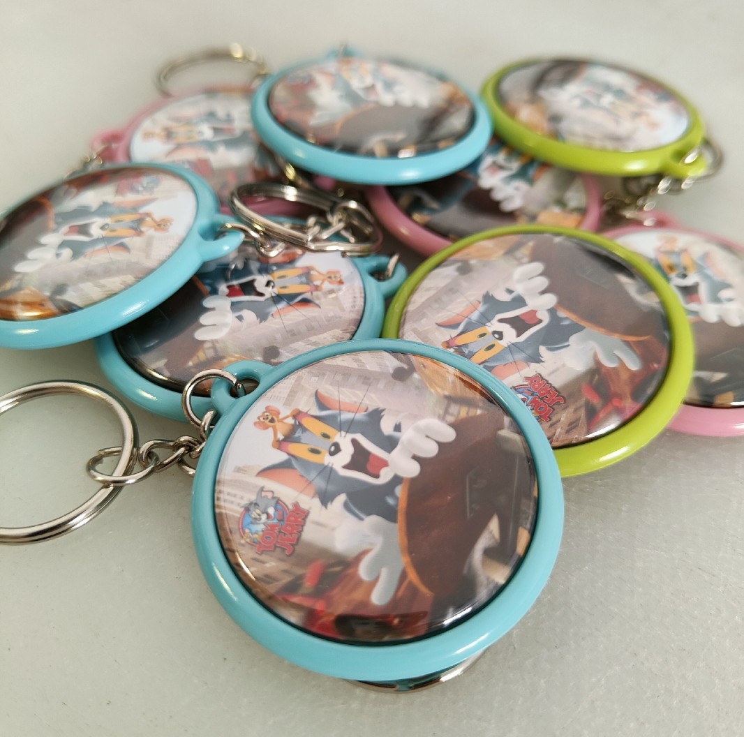 portachiavi zaino scuola personalizzati personalizzabili regalini fine festa compleanno a tema tom e jerry