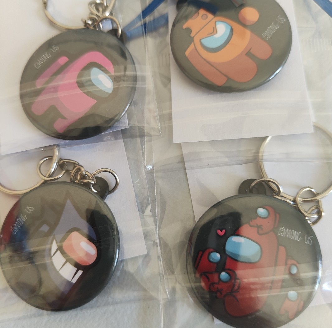 portachiavi zaino scuola personalizzati personalizzabili regalini fine festa compleanno a tema among us