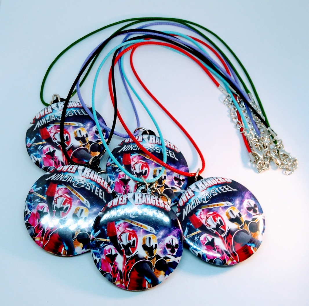 Collane ciondolo personalizzabile regalini fine festa a tema power rangers