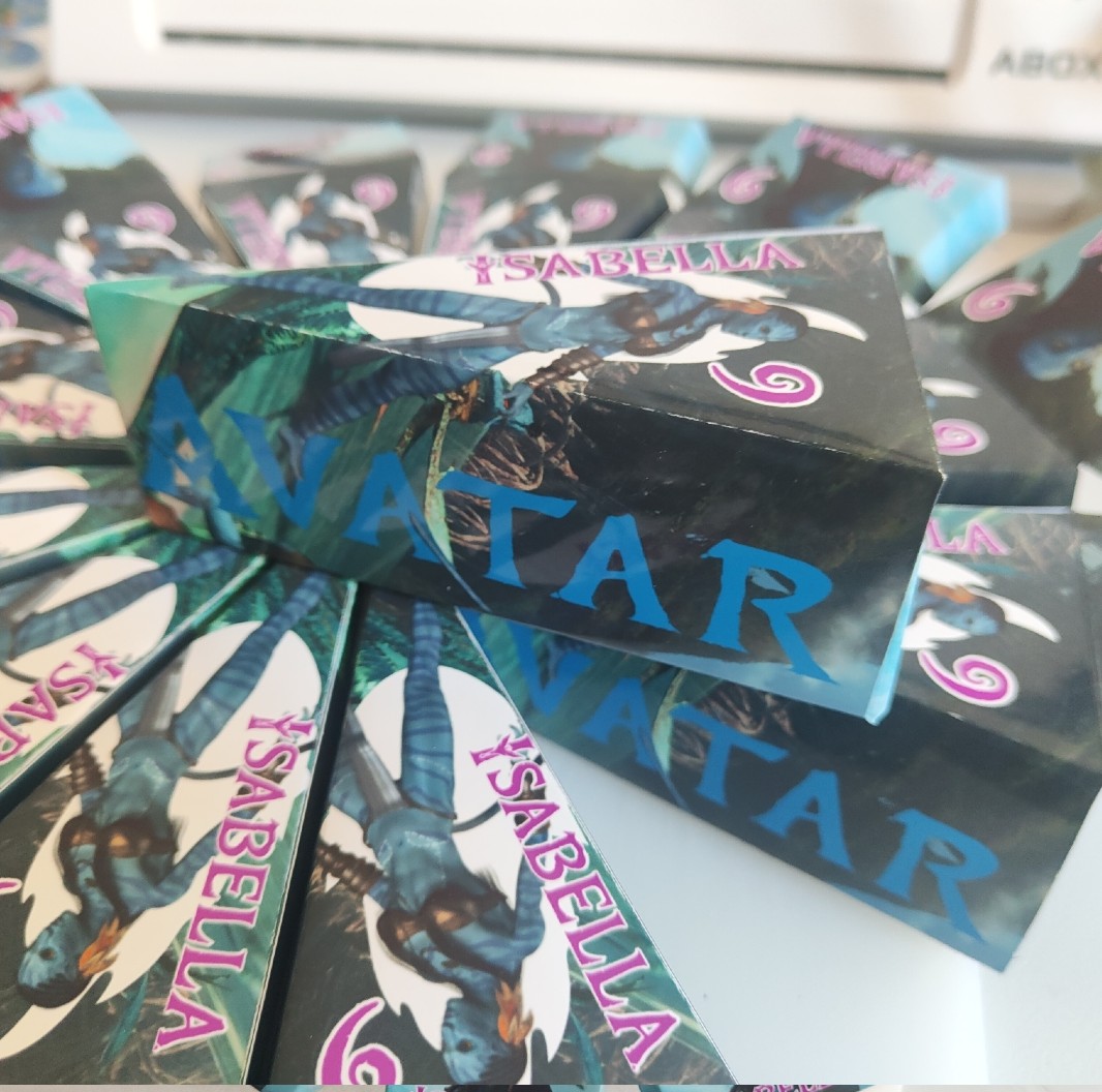 fetta torta scenografica scatoline porta confetti regalini fine festa avatar 3