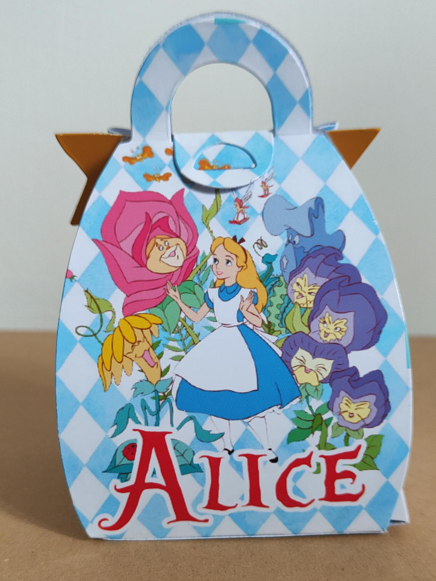 scatolina porta ovetto kinder sorpresa personalizzato alice nel paese delle meraviglie