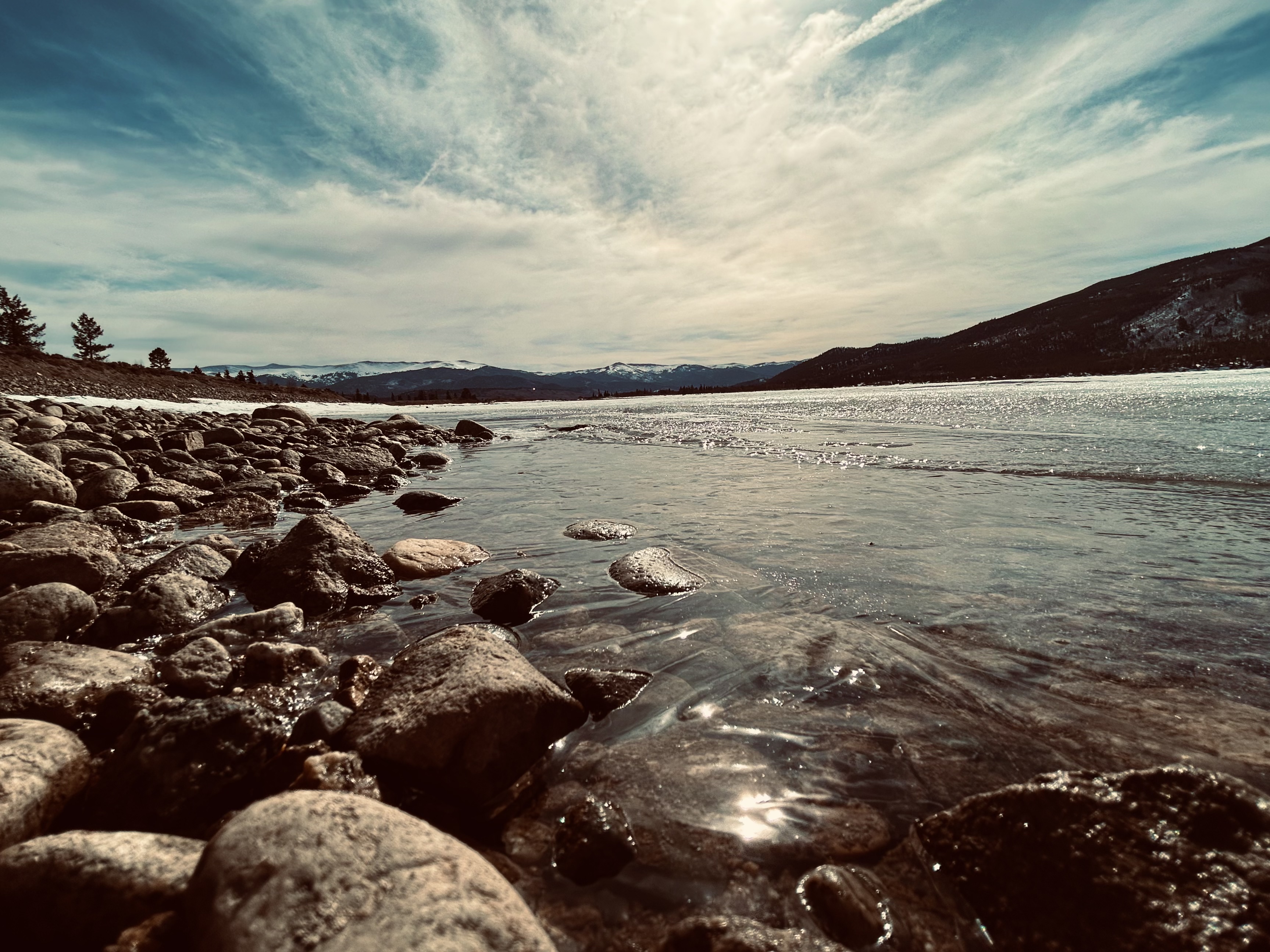 Twin Lakes 00