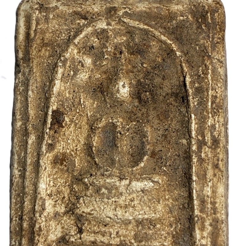 Macro Close up of the front face of the amulet 