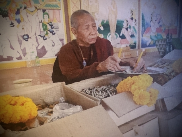 Luang Por Simpalee