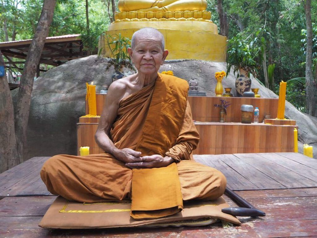 Luang Pu Tongpan
