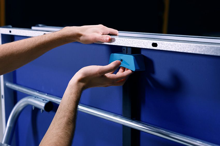 Sport 300 Indoor, blue Feature 1
