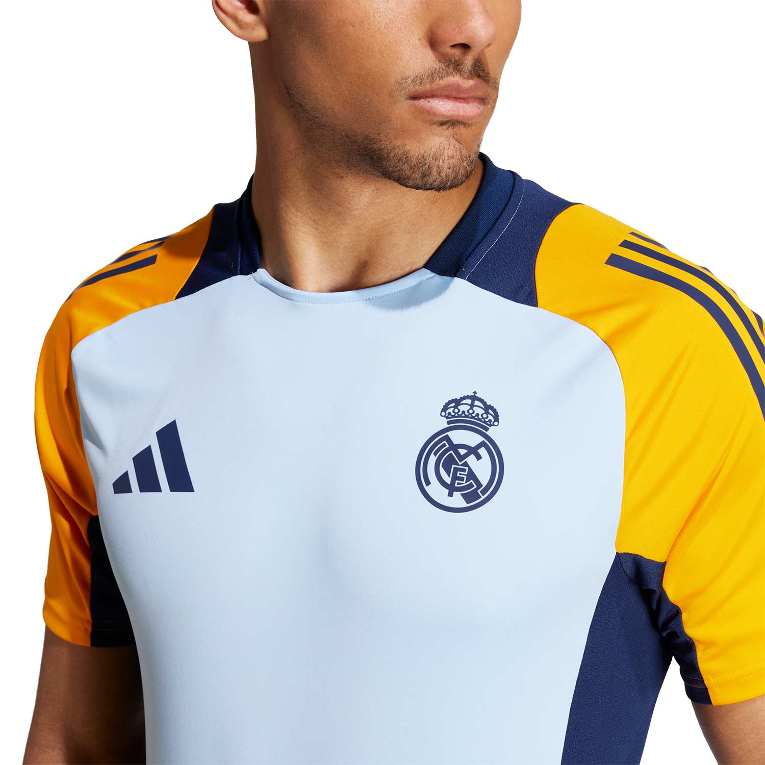 Camiseta de entrenamiento Real Madrid 2024 2025
